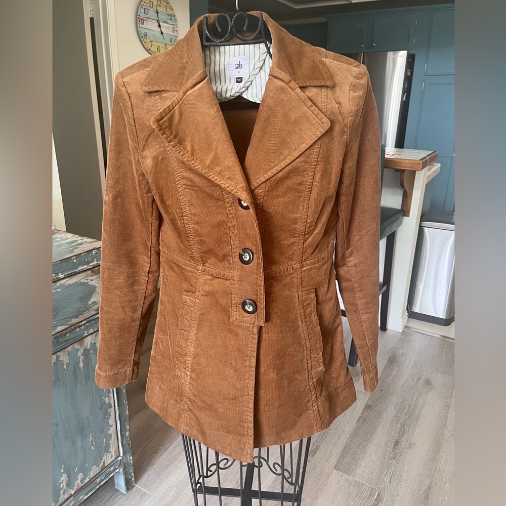 CAbi Journey corduroy fitted jacket. Size XS